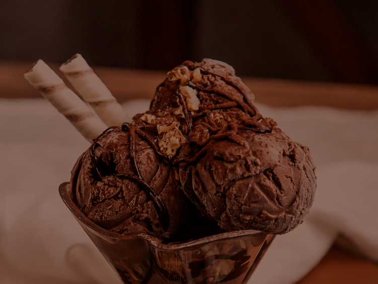 Fotografia ilustrativa de sorvete de chocolate - reinvente seus sorvetes